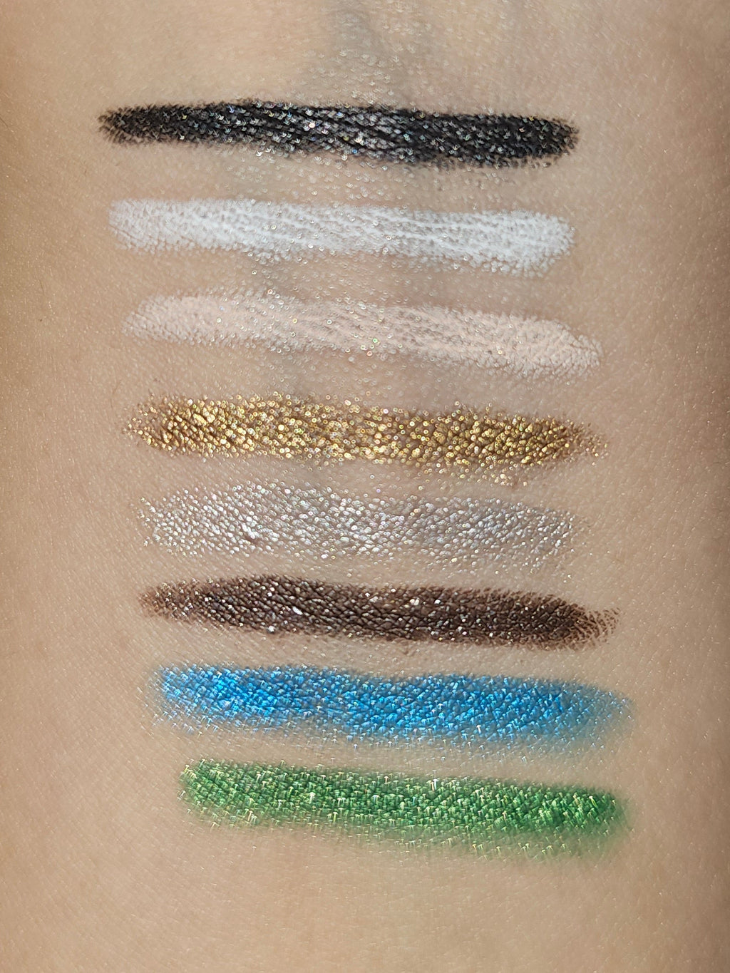 Long lasting eyeliner